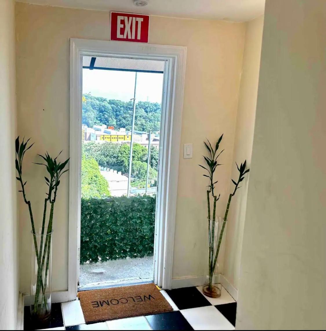 5-A Diamond In Yonkers Apartment ภายนอก รูปภาพ